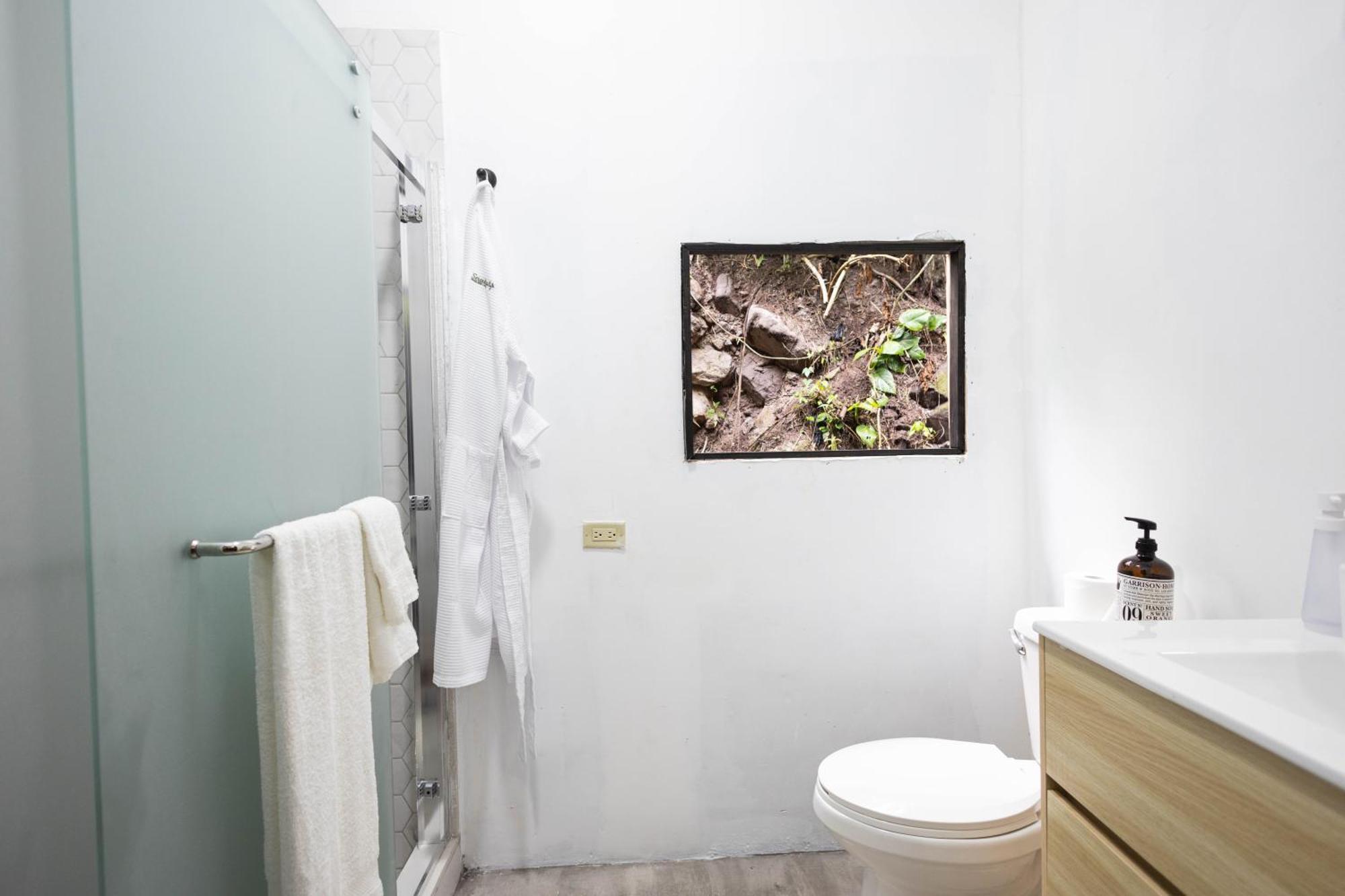 Serendipity Holistic Resort Spa Kingston Bagian luar foto